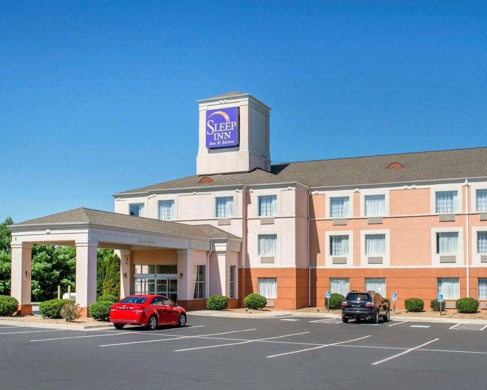 Wingate By Wyndham Dublin Near Claytor Lake State Park Екстериор снимка