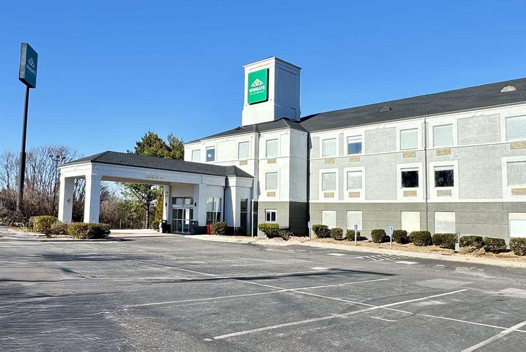 Wingate By Wyndham Dublin Near Claytor Lake State Park Екстериор снимка